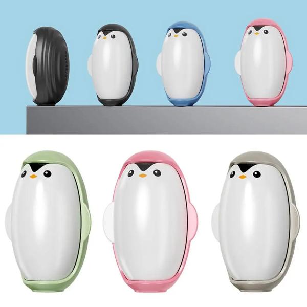 商品名：リトルペンギンヘアステッカー 材質: ABS + PP + TPE カラー：ブラック、ブルー、ピンク 機能: クリーニング/保管 パッケージ: ペンギングルーer * 2個 1.軽量でポータブ